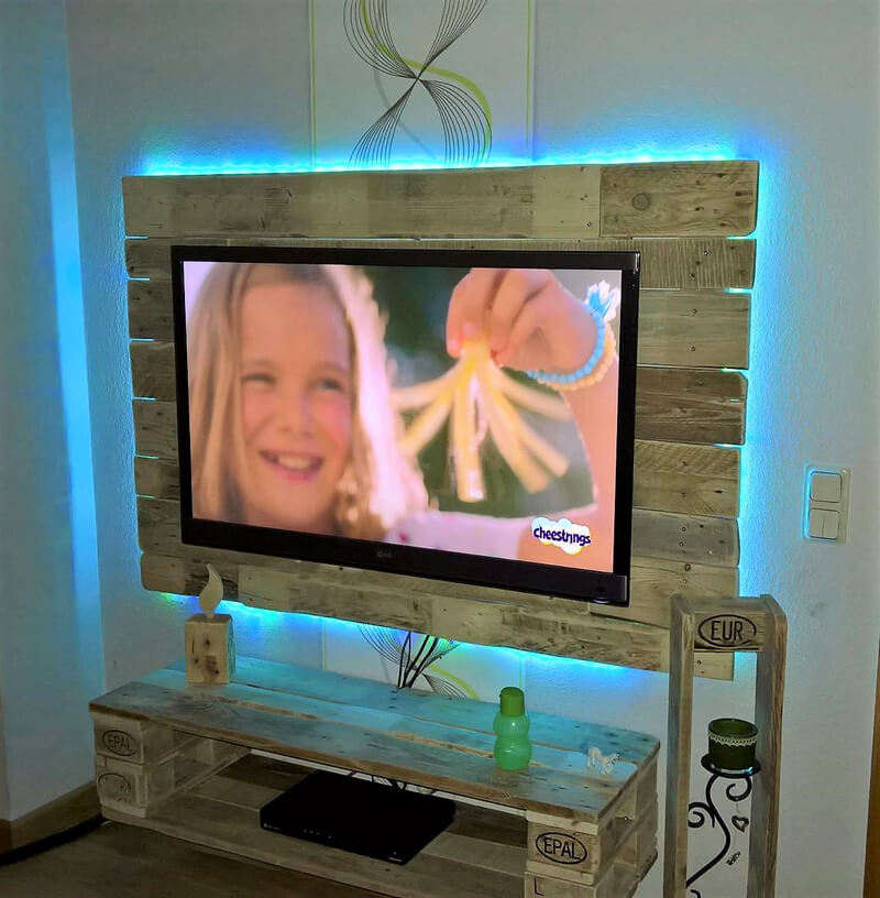 wood pallet tv stand