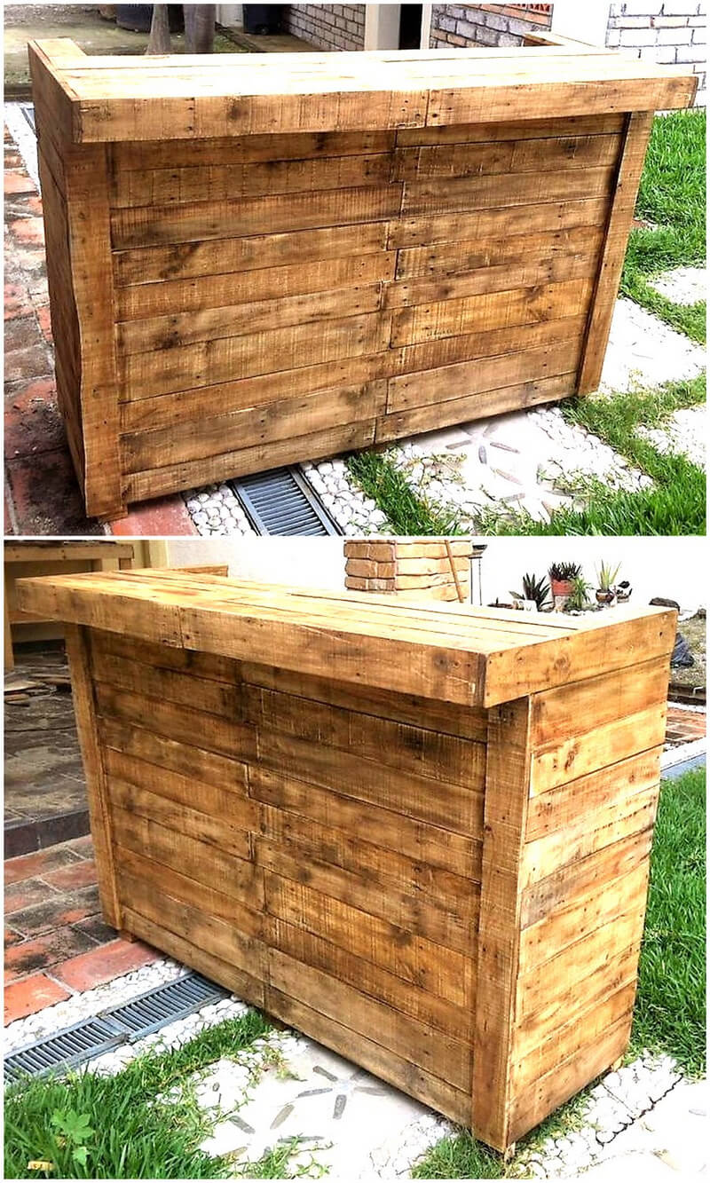 reused wooden pallet bar