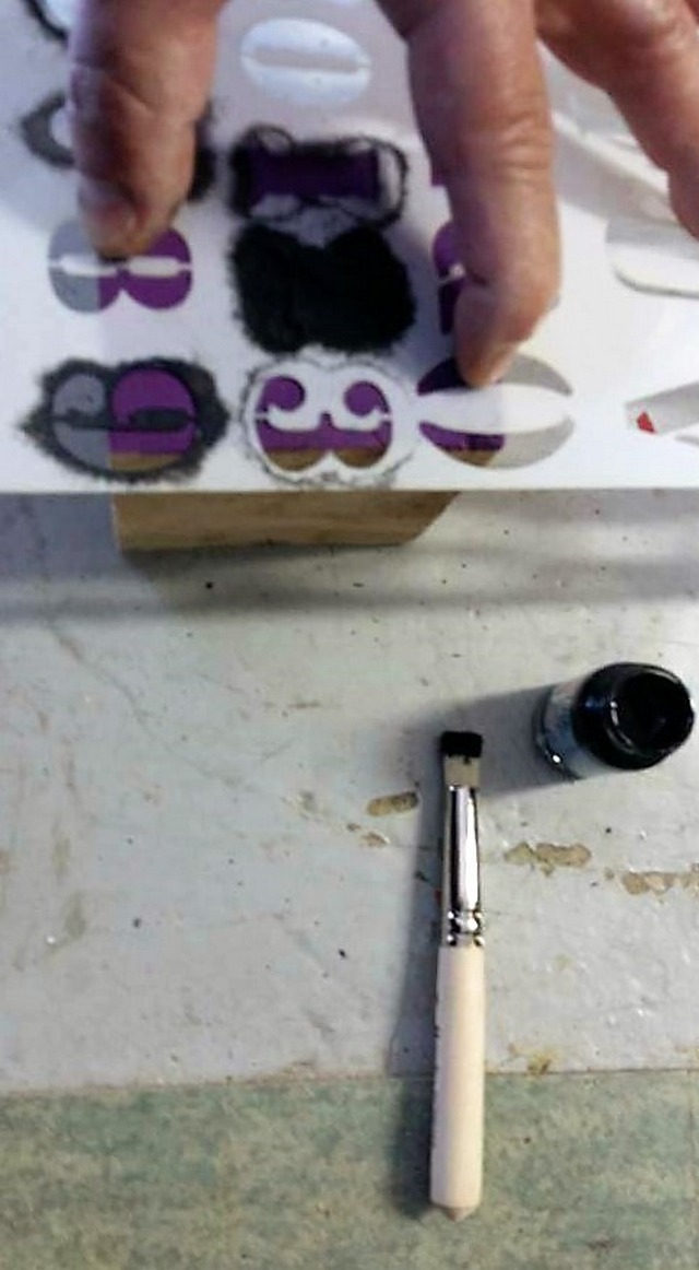 diy-pallet-clock-idea