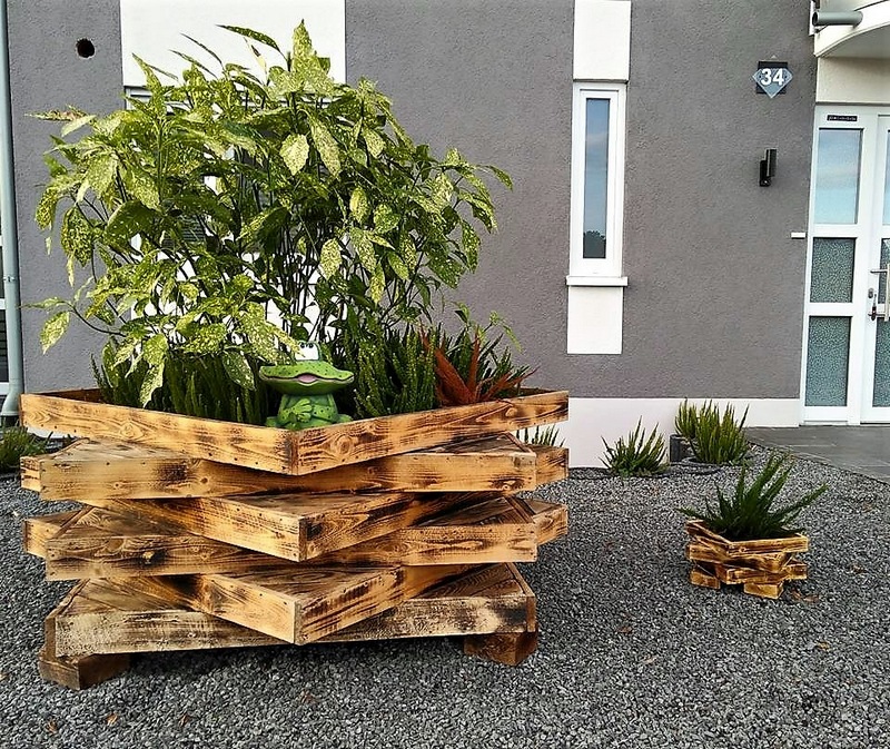 wooden-pallet-planters