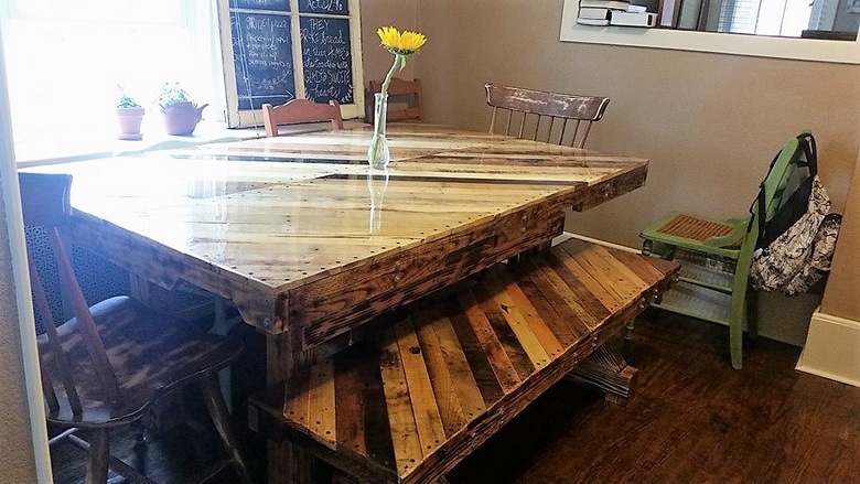 pallet-table-and-bench