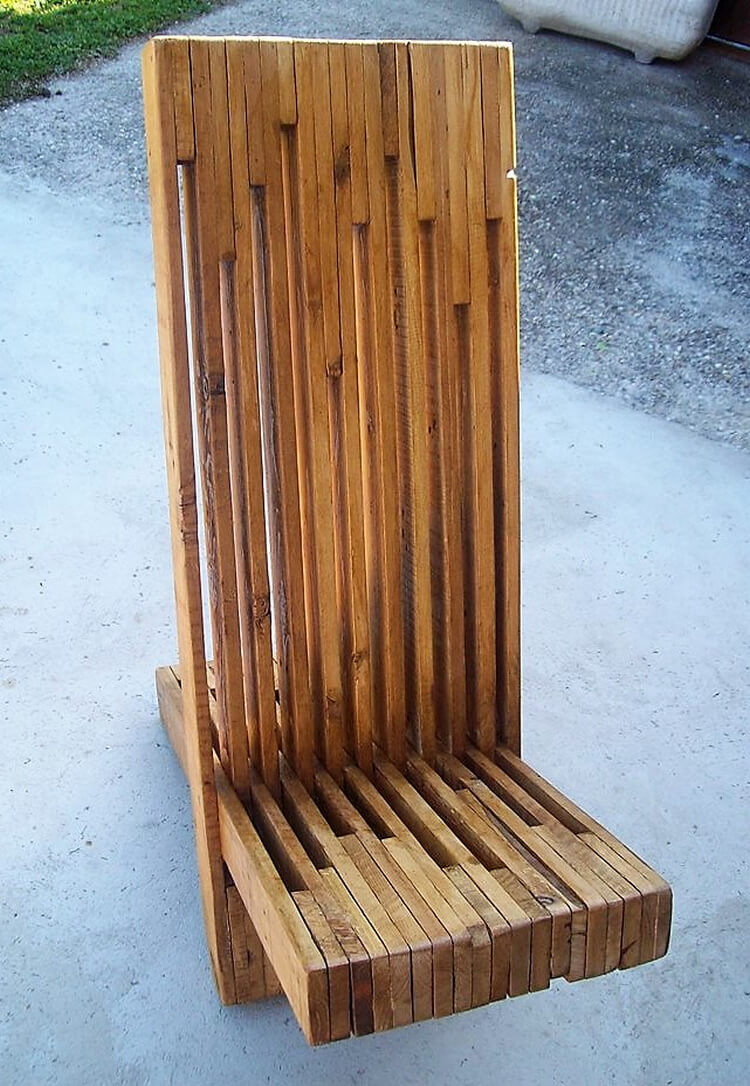 pallets made chair