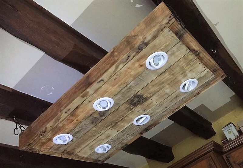 pallet roof lighting idea