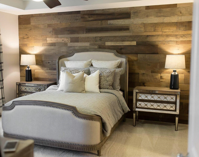 pallets made accent wall