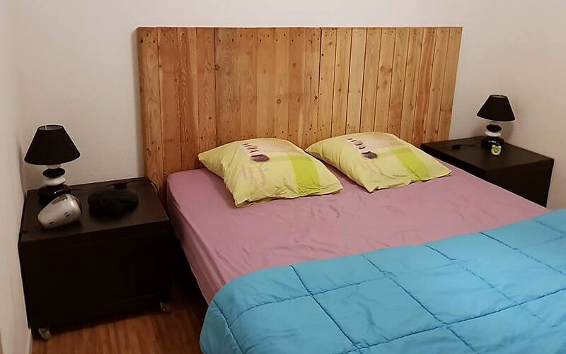 wood pallet bed headboard