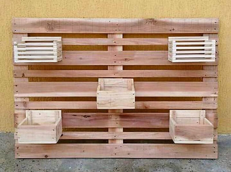 wood pallet wall planter