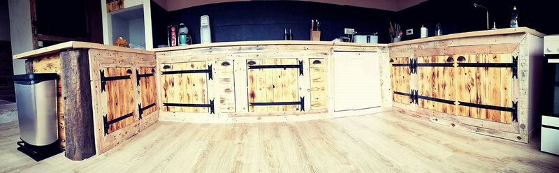 wood pallets kitchen works