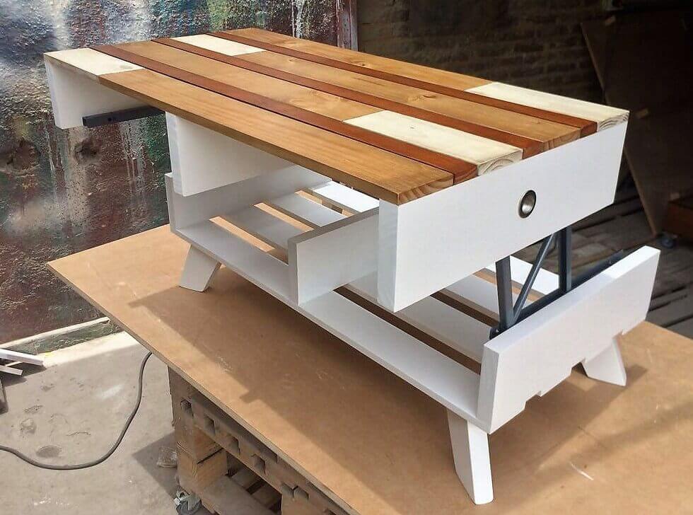 wood pallet top up table