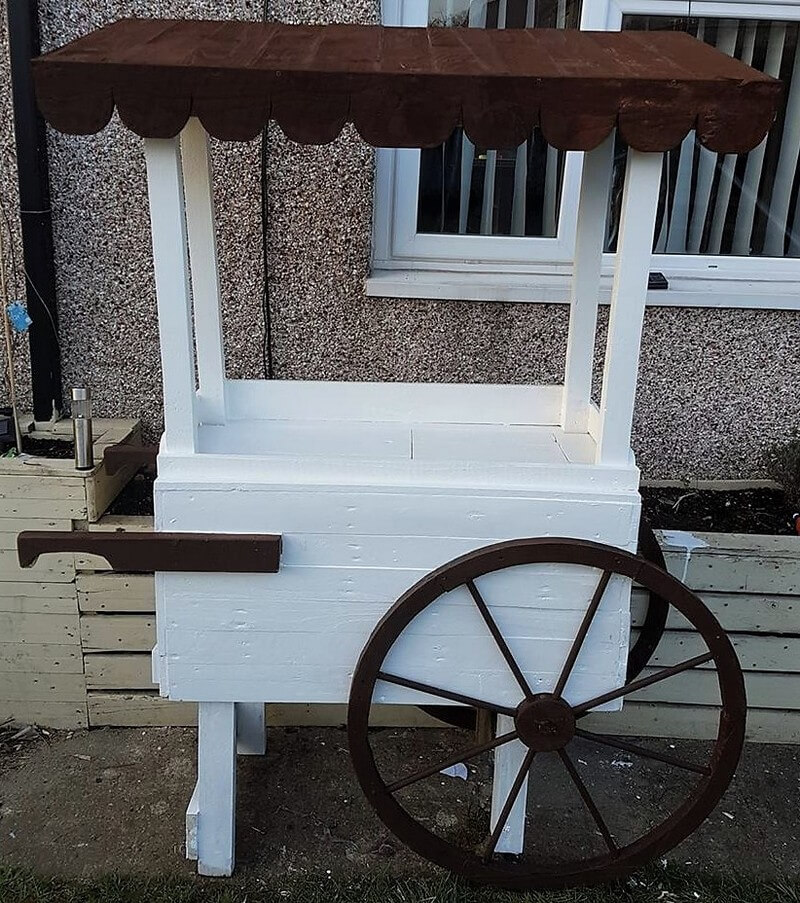 pallet wood icecream cart